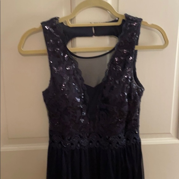 Long navy blue prom dress with lace and two slits - Picture 2 of 6